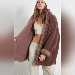 PacSun Two-Tone Open Front Sherpa Jacket Size Small Cafe Au Lait Brown